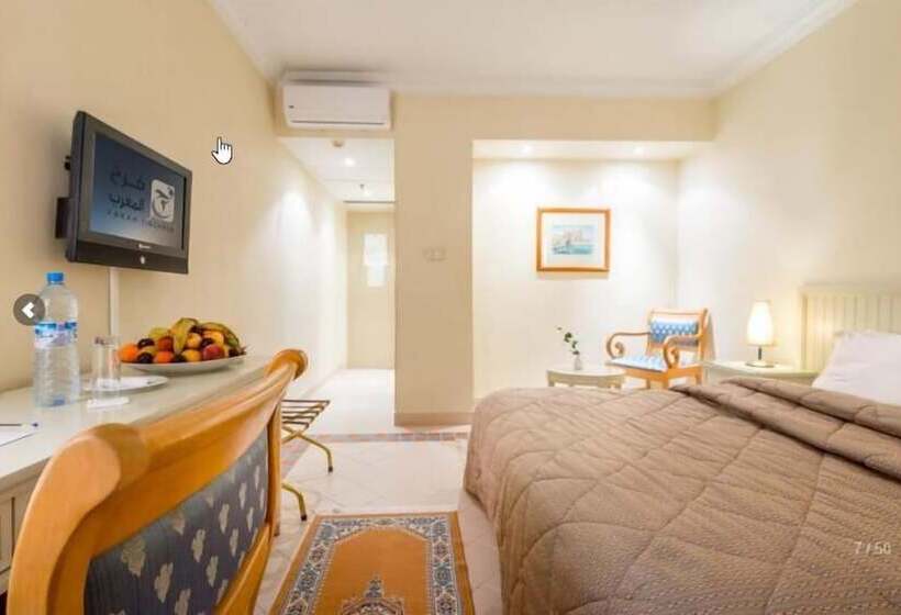 سوییت جونیور, Hôtel Farah Safi