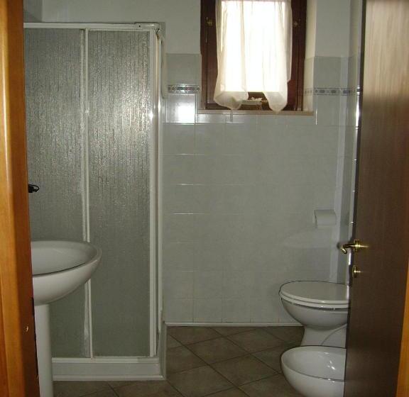 Quarto Estandar, La Chicca B&b