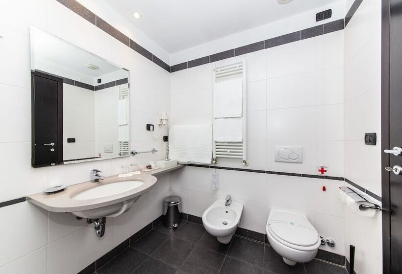 اتاق عادی یک تخته, Art Hotel Olympic