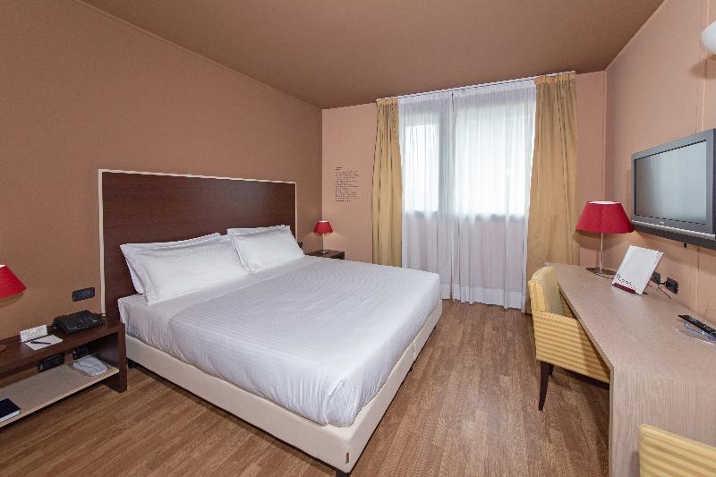 اتاق کلاسیک, Art Hotel Olympic