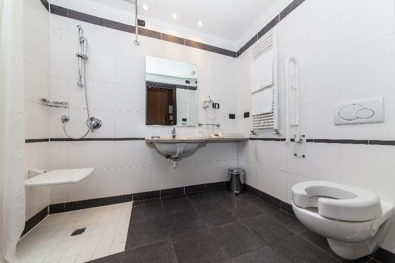 اتاق عادی یک تخته, Art Hotel Olympic