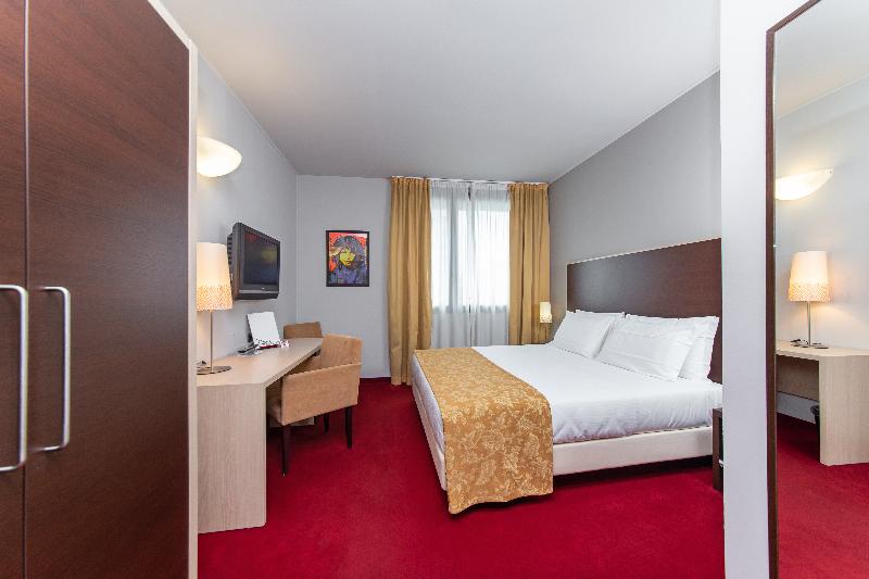 اتاق عادی, Art Hotel Olympic