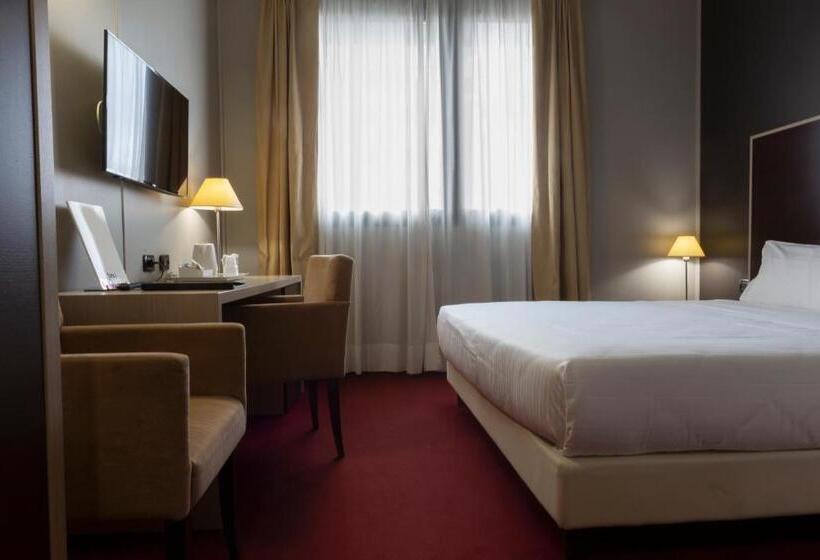 اتاق عادی, Art Hotel Olympic