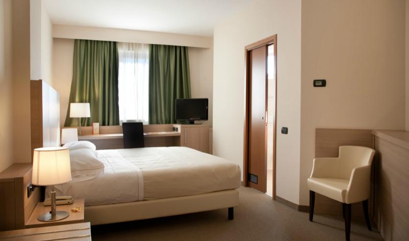اتاق کلاسیک, Art Hotel Olympic
