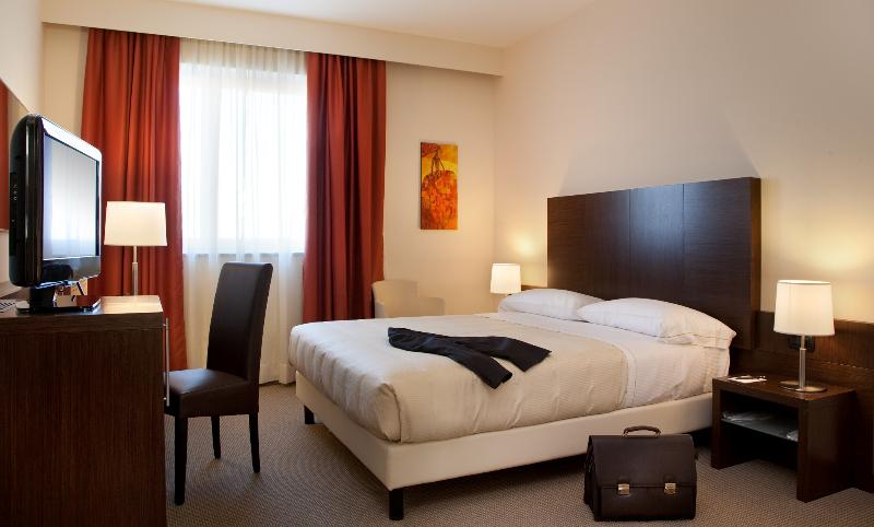 اتاق کلاسیک, Art Hotel Olympic