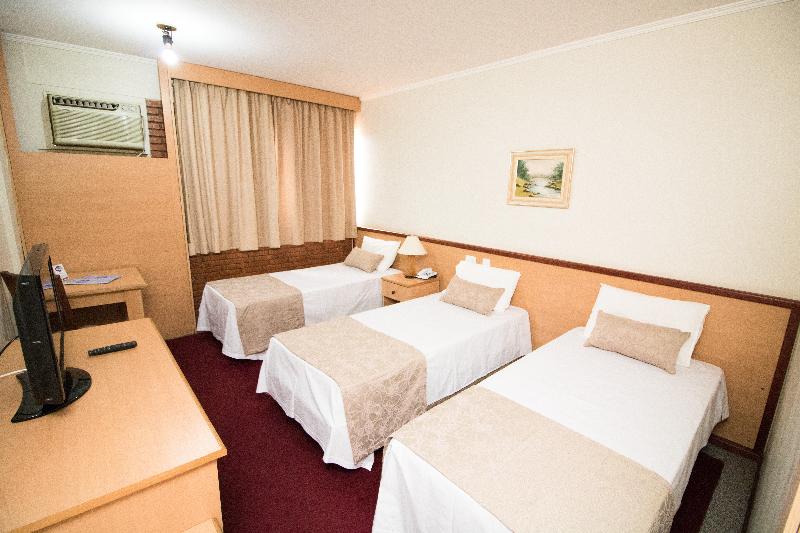 스탠다드 트리플 룸, Dan Inn Ribeirao Preto