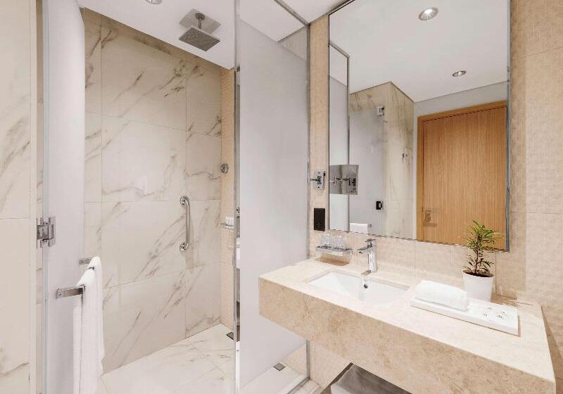 سوییت جونیور, Mövenpick Hotel Amsterdam City Centre