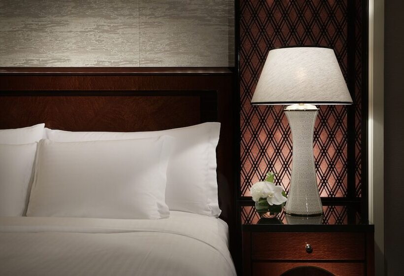 Номер Deluxe, The Ritzcarlton, Tokyo