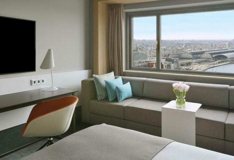 اتاق سوپریور با چشم‌انداز, Mövenpick Hotel Amsterdam City Centre