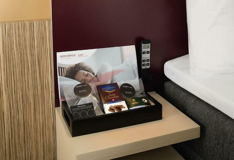 اتاق استاندارد با چشم‌انداز, Mövenpick Hotel Amsterdam City Centre