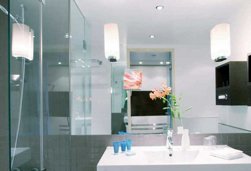سوییت جونیور, Mövenpick Hotel Amsterdam City Centre