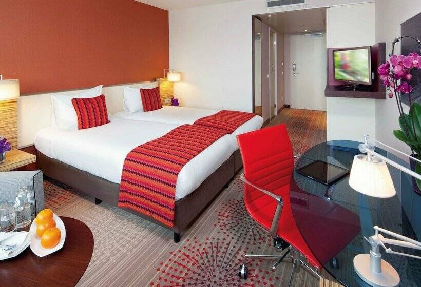 اتاق اجرایی با مشاهده, Mövenpick Hotel Amsterdam City Centre