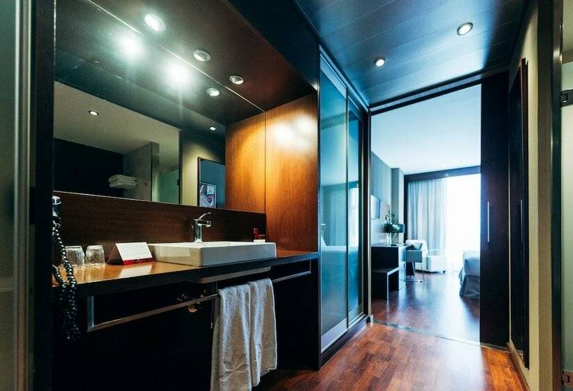 Семейный Номер, Azz Valencia Congress Hotel & Spa