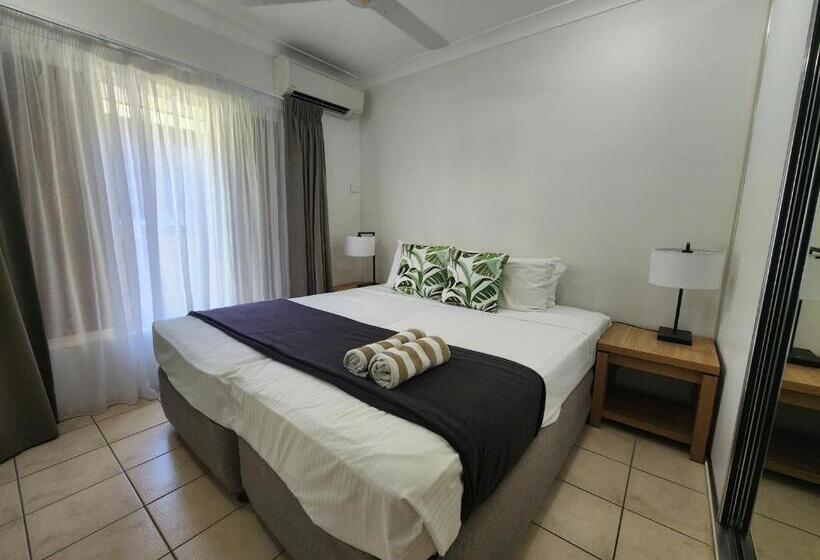 Апартаменты 3 Спальни, Central Plaza Port Douglas
