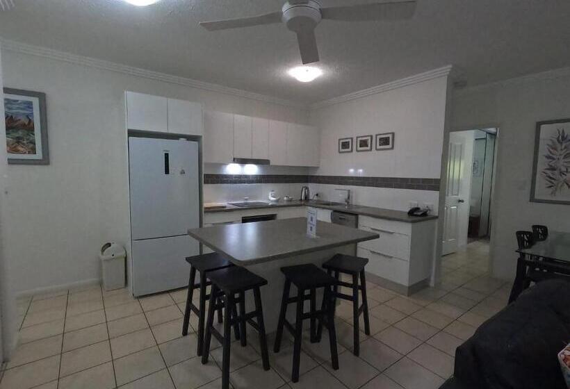 Апартаменты 1 Спальня, Central Plaza Port Douglas