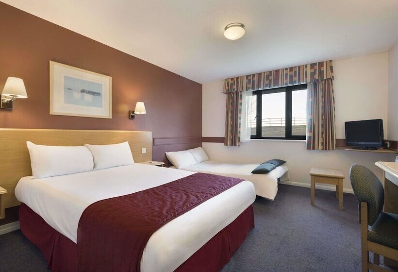 Номер Стандарт, Days Inn Hotel Membury