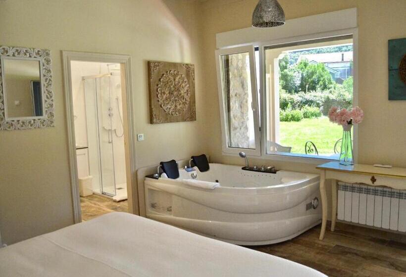 デラックススイート, Akla Hotel Palacio Torre De Ruesga