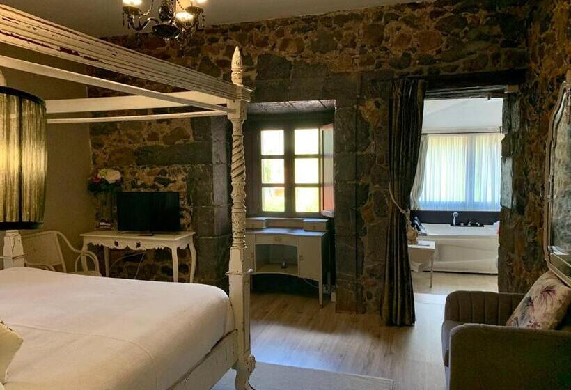 デラックスジュニアスイート, Akla Hotel Palacio Torre De Ruesga