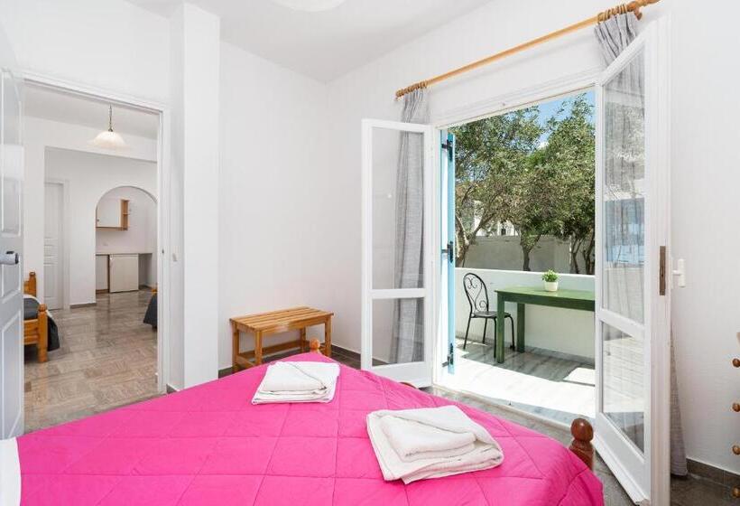 4인용 스탠다드 룸, Porto Villa
