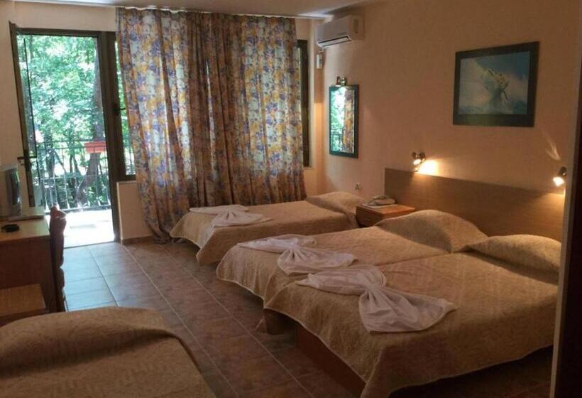 家庭间, Park Hotel Briz   All Inclusive & Free Parking