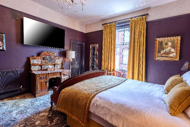 اتاق لوکس, Clementine S Guest House