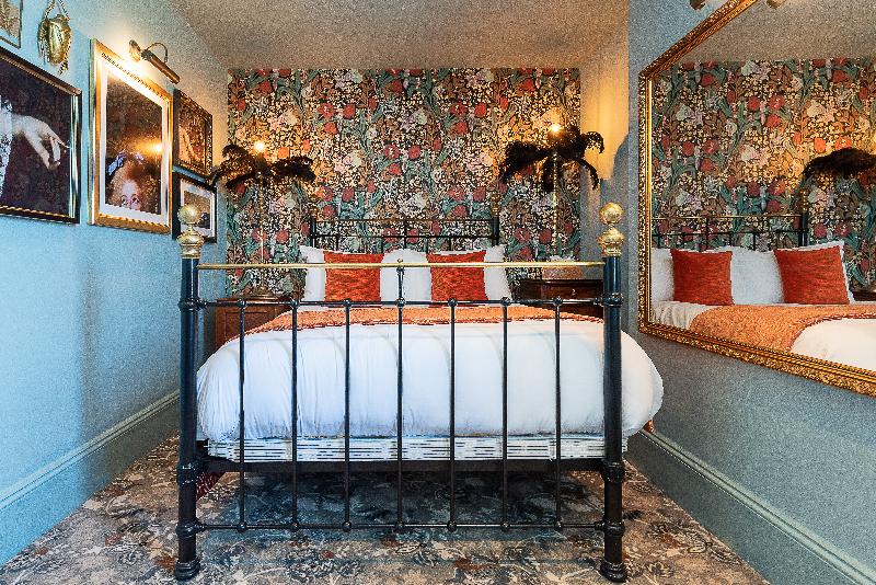 اتاق استاندارد, Clementine S Guest House