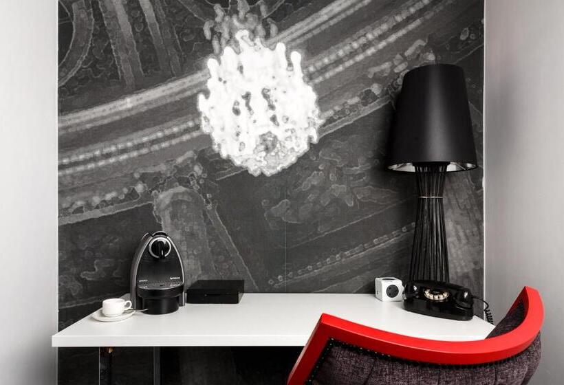 Люкс Superior, Ibis Styles London Southwark   Near Borough Market