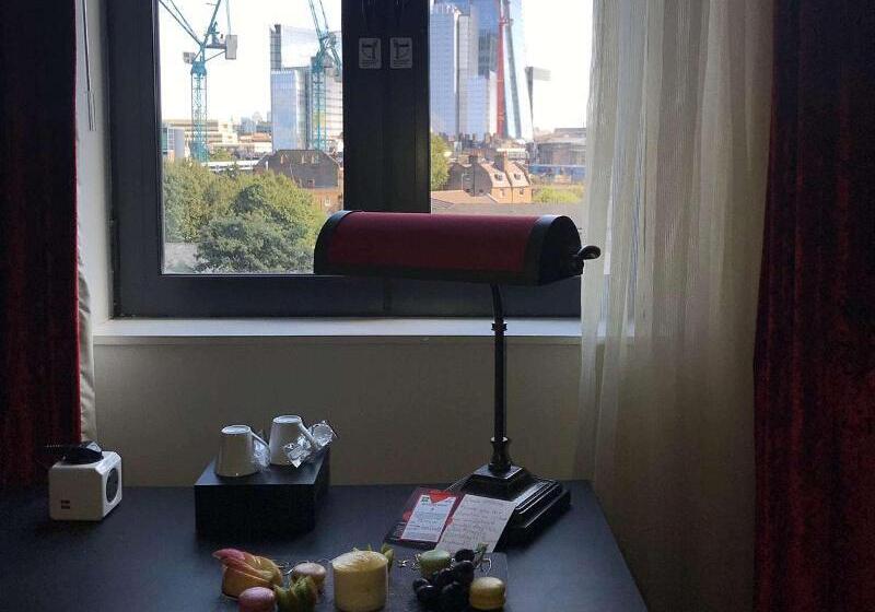 Номер Стандартный с Видом, Ibis Styles London Southwark   Near Borough Market