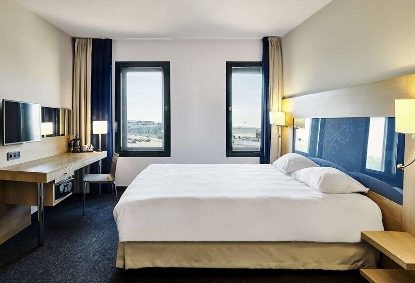 اتاق استاندارد با چشم‌انداز, Park Inn By Radisson Liege Airport