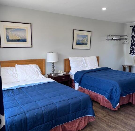 带2个双人床的标准工作室, Knights Inn   Park Villa Motel, Midland