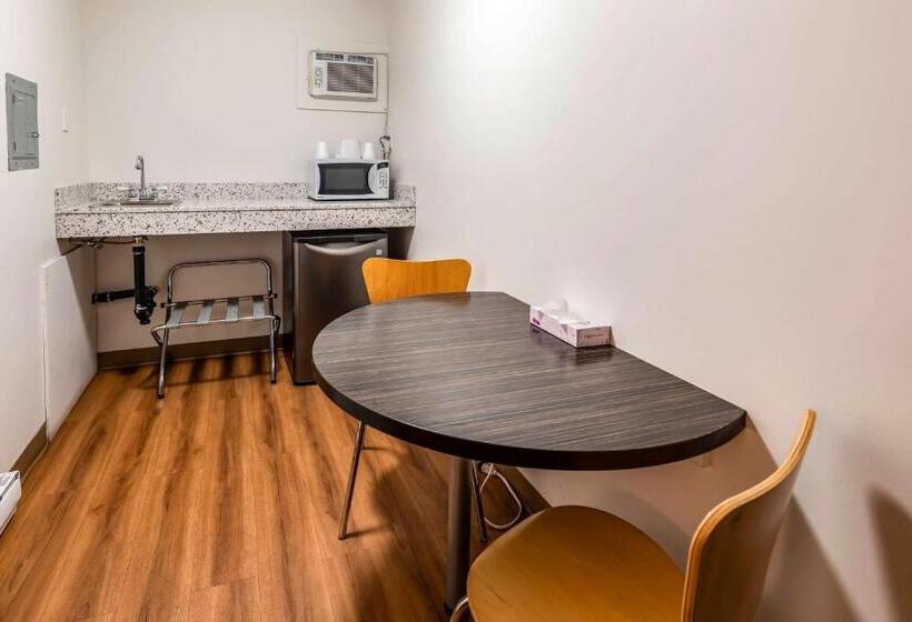 スタンダードルーム, Motel 6 Kamloops, Bc