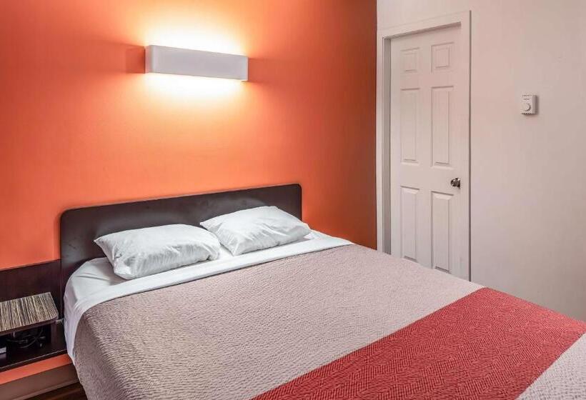 Quarto Deluxe, Motel 6 Kamloops, Bc