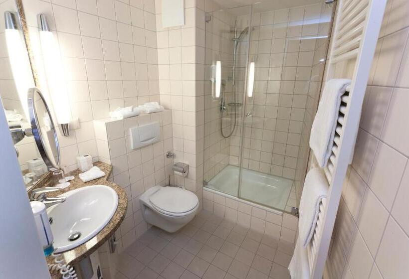 ダブルベッドスタンダードルーム, Dorint Strandresort & Spa Ostseebad Wustrow