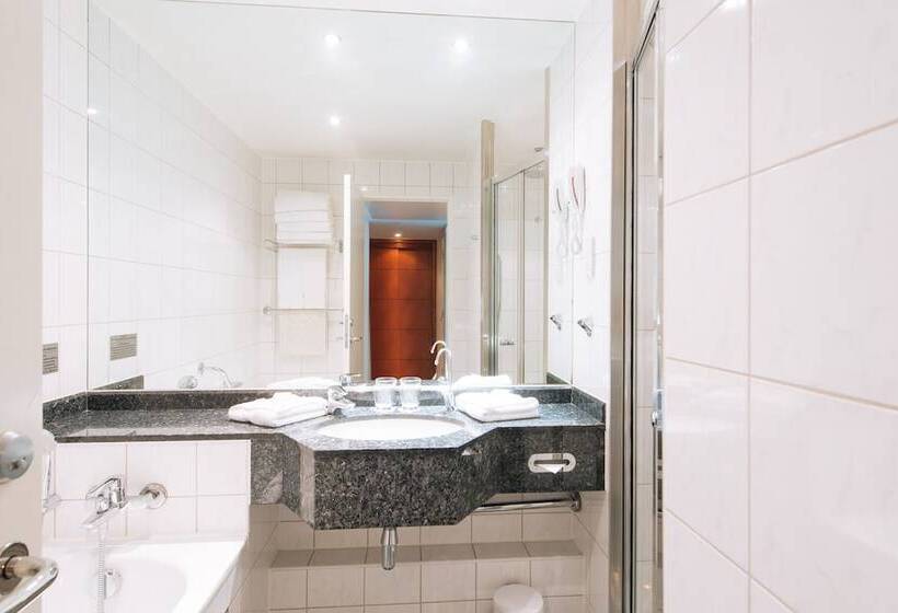 اتاق پرمیوم, Arora Hotel Gatwick