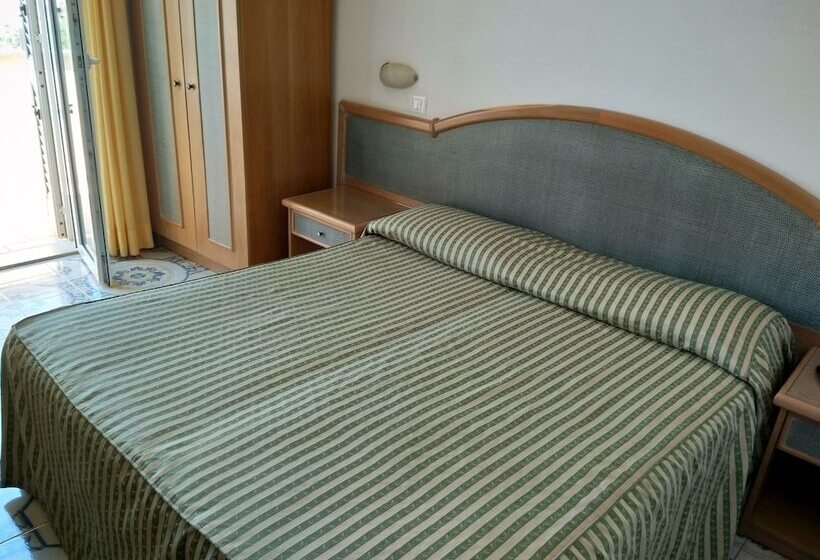 חדר סטנדרט נוף לים, Casthotels Tramonto D Oro Terme