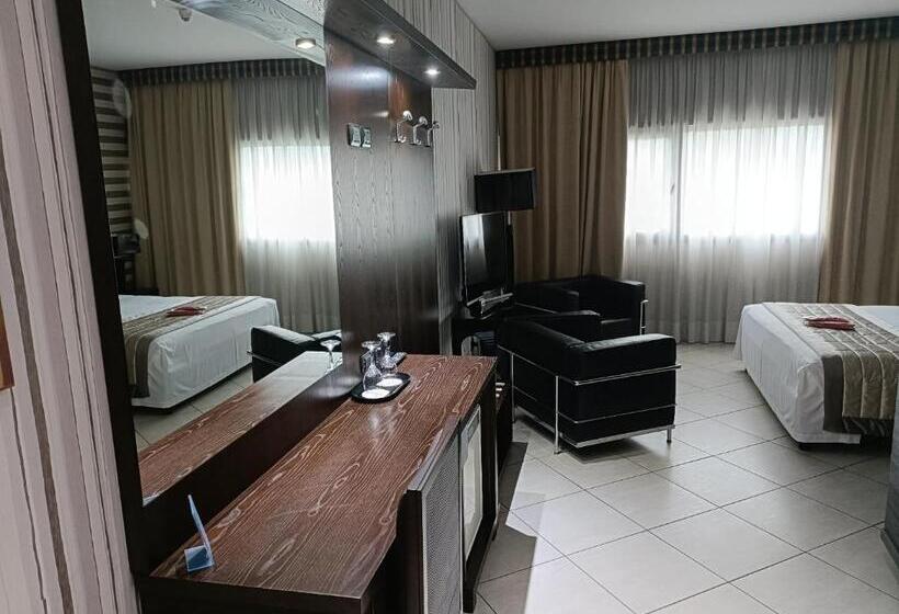자쿠지 스위트, Green Hotel Ninfa