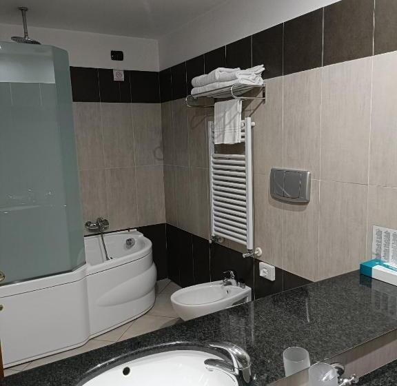 자쿠지 스위트, Green Hotel Ninfa