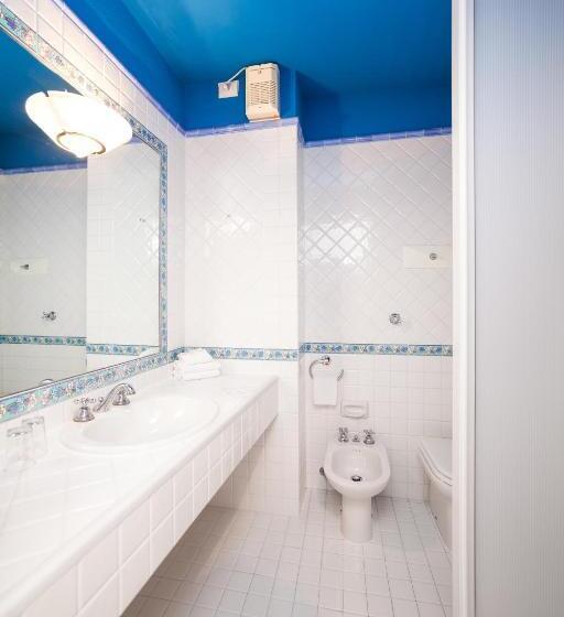 Triple Room Sea View, Kalura