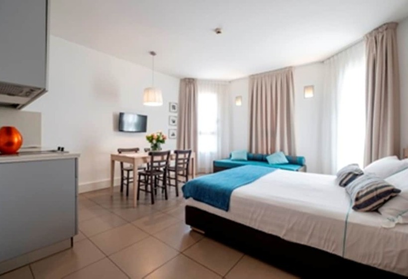اتاق سوپریور, Le Rose Suite