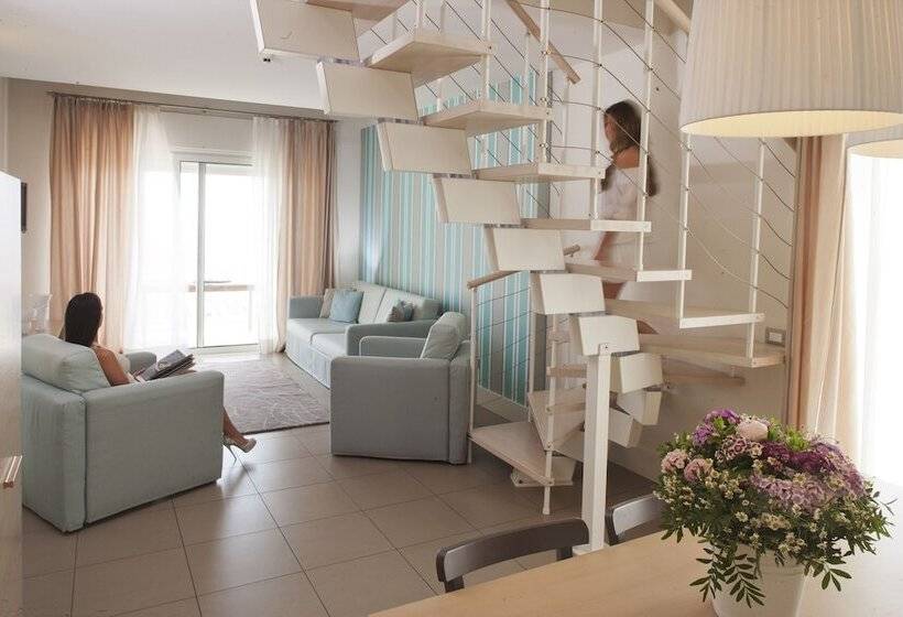 سوییت لوکس, Le Rose Suite