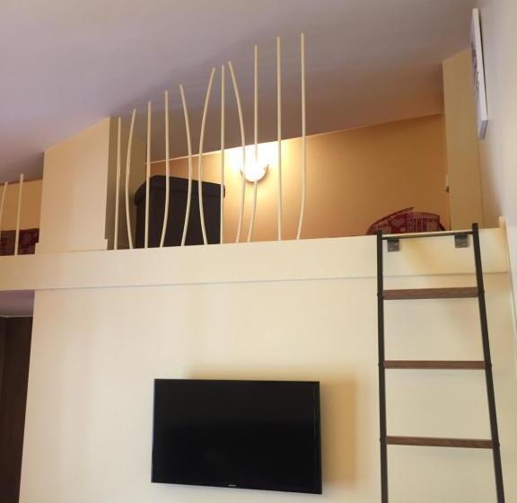 اتاق استاندارد چهار تخته, L’Ermita B&B
