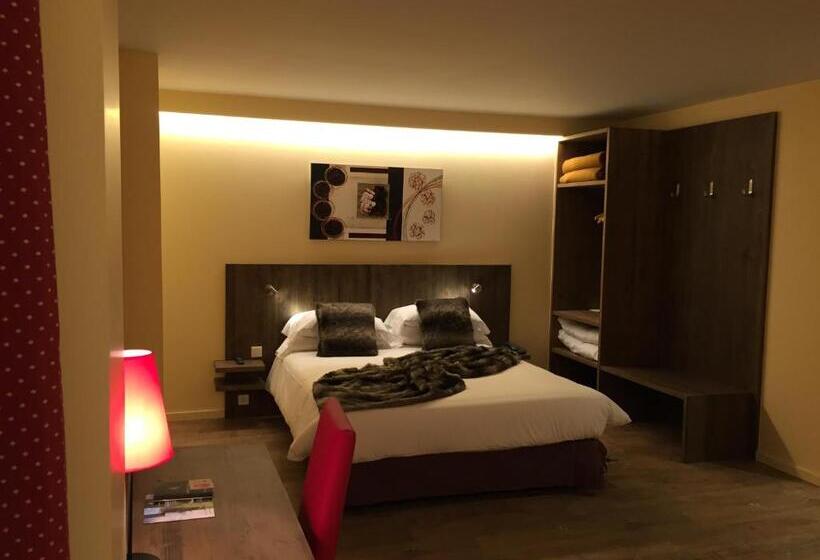 اتاق خانوادگی, L’Ermita B&B