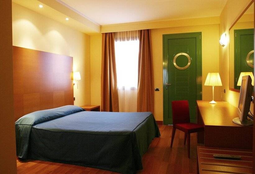 Номер бизнес-класса, Luna Hotel Motel Lago Maggiore Arona