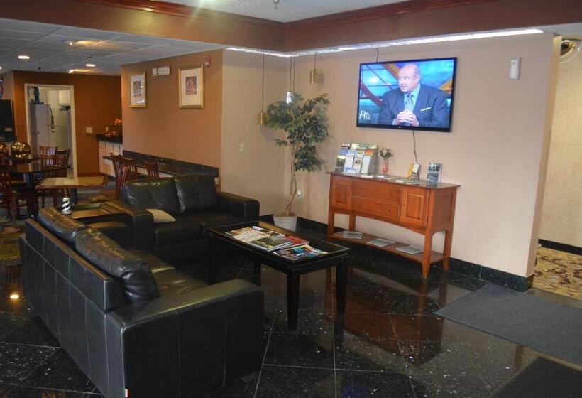 Номер Deluxe Кровать Кинг, Baymont By Wyndham South Haven