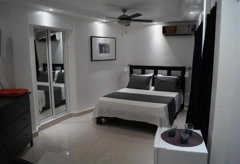 استودیوی سوپریور, City Caribbean Hotel Boutique