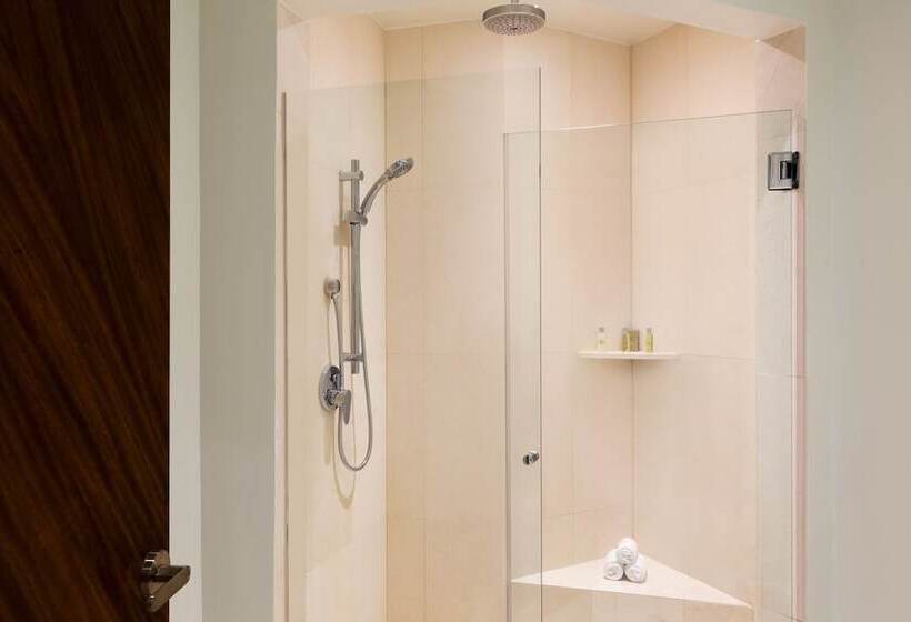 سوییت جونیور با چشم‌انداز دریا, Hilton Playa Del Carmen, An All Inclusive Adult Only Resort