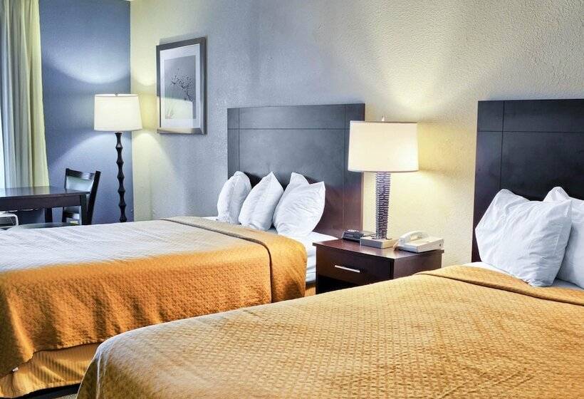 스탠다드 룸 더블 침대 2개, Quality Inn Thornburg