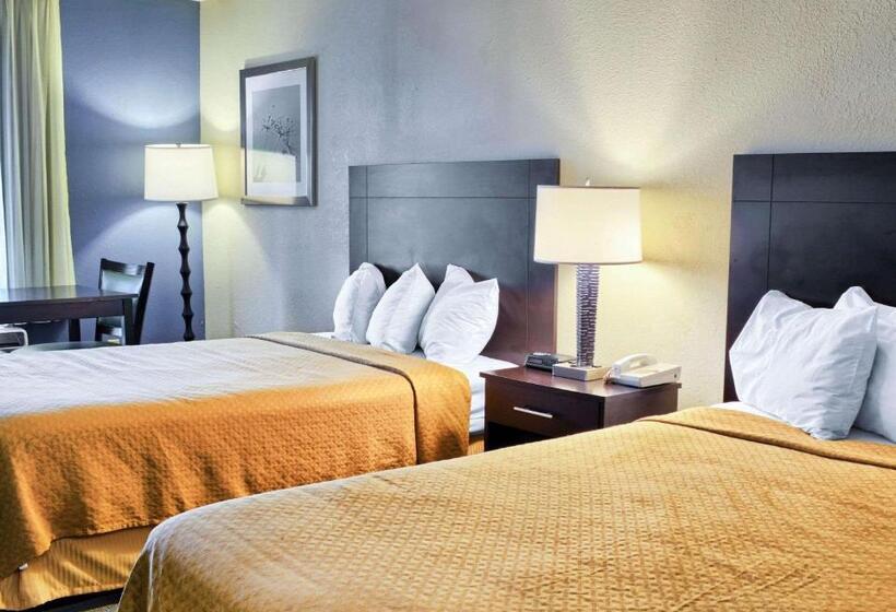스탠다드 룸 더블 침대 2개, Quality Inn Thornburg