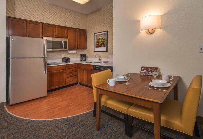 استودیوی استاندارد, Residence Inn Chantilly Dulles South