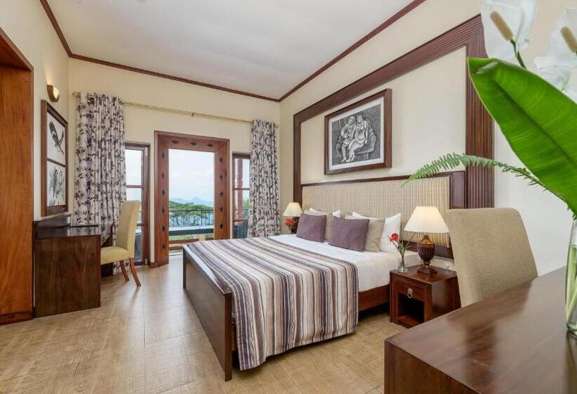 سوئیت جونیور با چشم‌انداز کوهستان, Amaya Hills Kandy